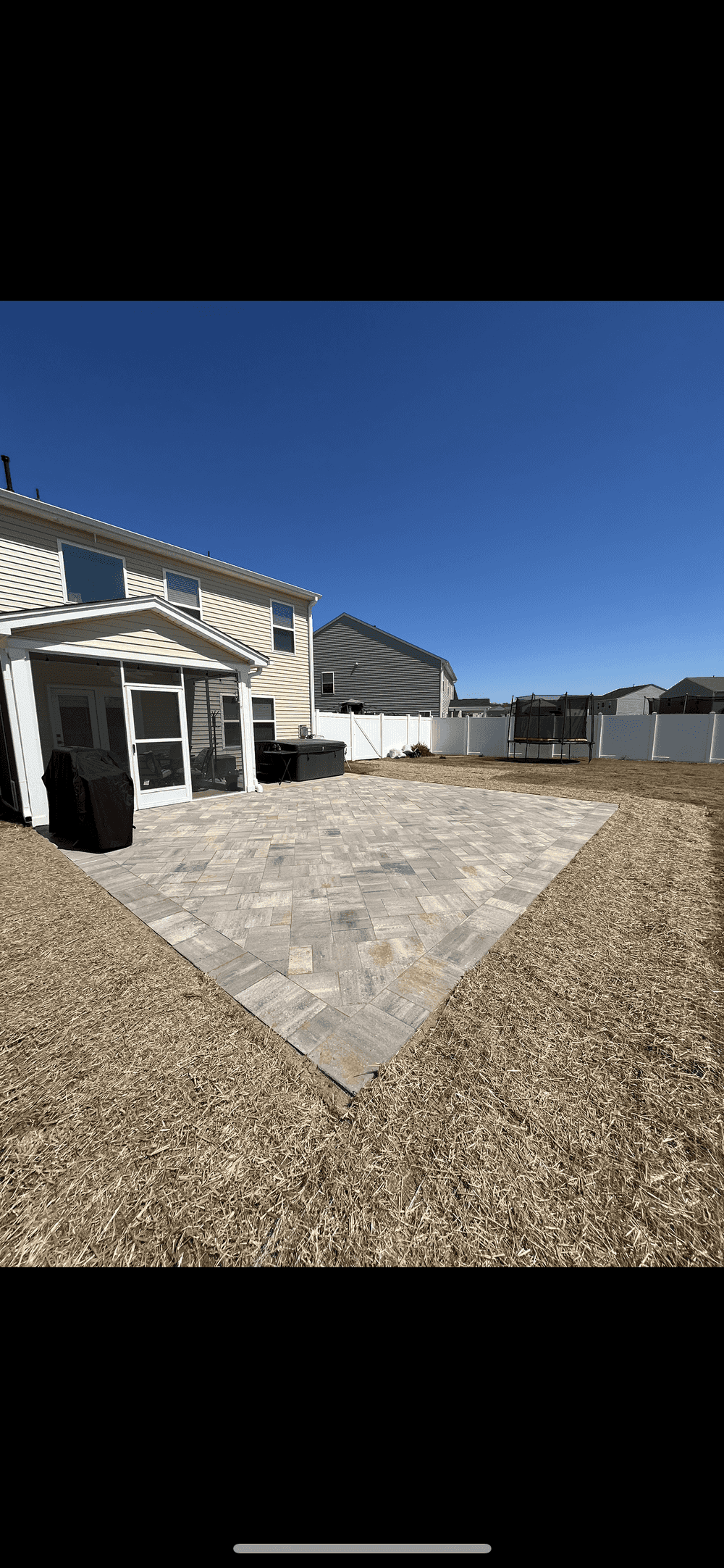 Outdoor Kitchens image